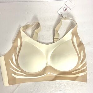 NWT Lush Fitting Bra Women's Plus Mature Cream Beige Nylon Elastane Size 6 XL